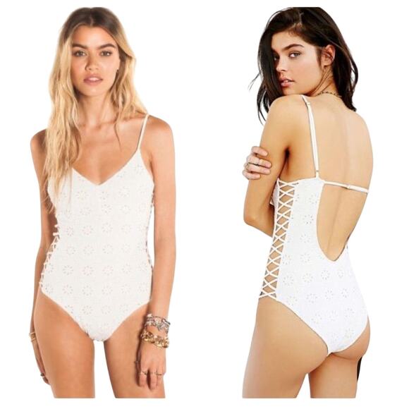 Amuse Society white side lace up one piece swimsuit - Picture 1 of 8